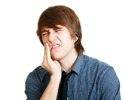 Man in need of a root canal in Rolling Meadows.
